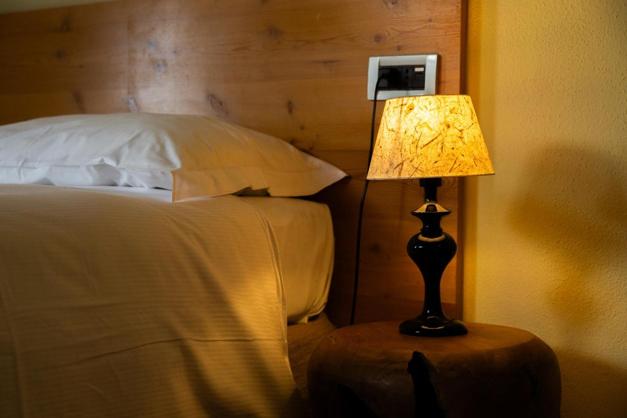 Shatush Hotel Courmayeur Bagian luar foto