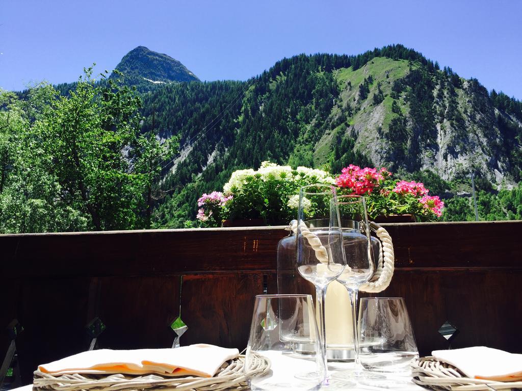 Shatush Hotel Courmayeur Bagian luar foto