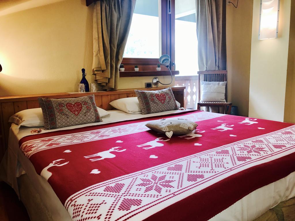 Shatush Hotel Courmayeur Bagian luar foto