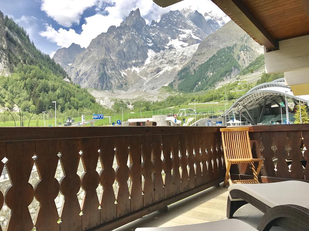 Shatush Hotel Courmayeur Bagian luar foto