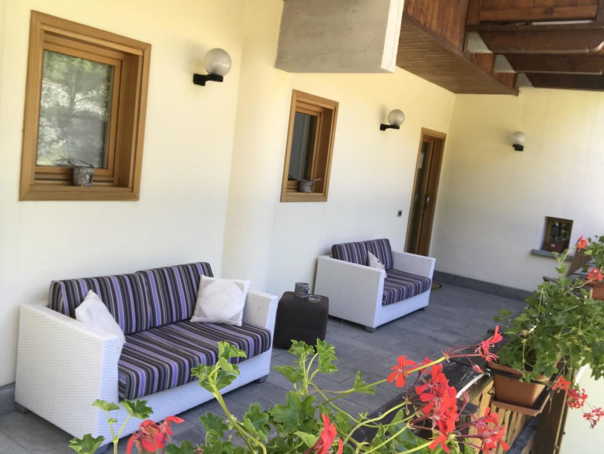 Shatush Hotel Courmayeur Bagian luar foto